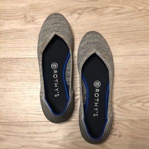 Size 7 Rothys